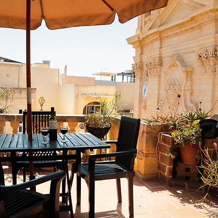 A Holiday Home Duplex In A Gozo Village Square ビクトリア エクステリア 写真