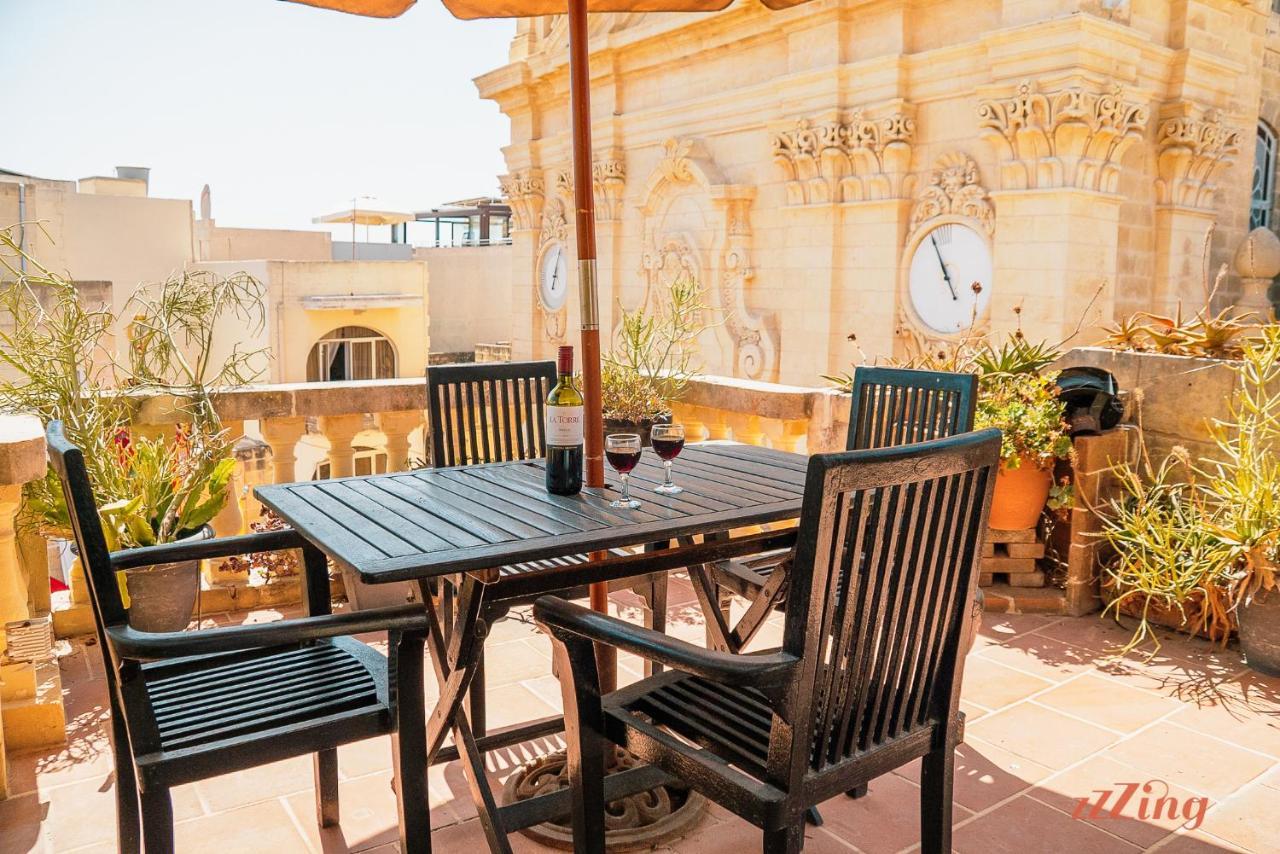 A Holiday Home Duplex In A Gozo Village Square ビクトリア エクステリア 写真